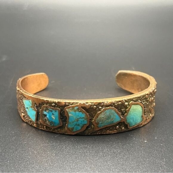 1970s Bell Copper Cuff Bracelet with Turquoise - Picture 2 of 8